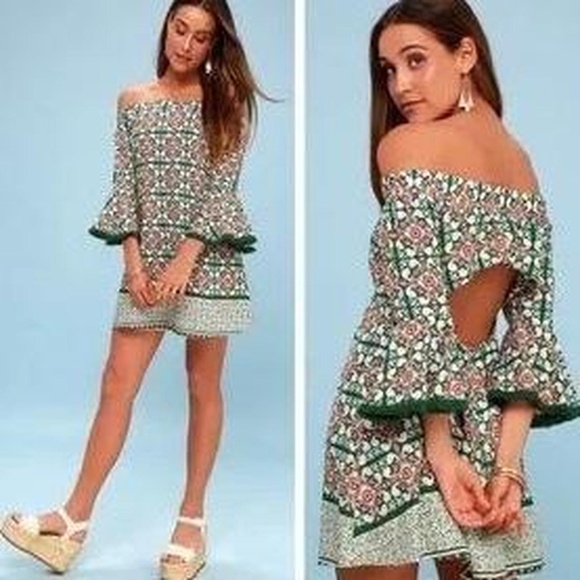 Lulus Dresses & Skirts - Lulus | Green Geometric Pattern Fringe Off Shoulder Mini Dress Size SMALL